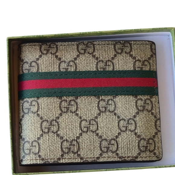 Gucci Men's Brown Wallet with Red and Green Stripe - Picture 3 of 7